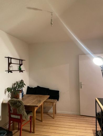 Renovierte 2-Zimmer-Altbauwohnung im Dachgeschoss – nahe Leibniz Universität & Welfengarten – Küche