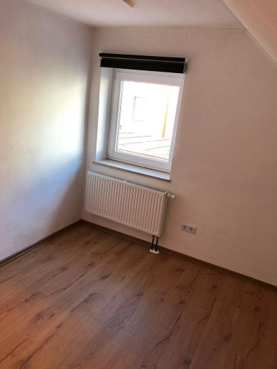 Odnowione mieszkanie 2-pokojowe o powierzchni 39 m² w Augsburgu – bezpośrednio od właściciela, bez pośrednika, 2 pokoje z kuchnią i łazienką – Zdjęcie 16