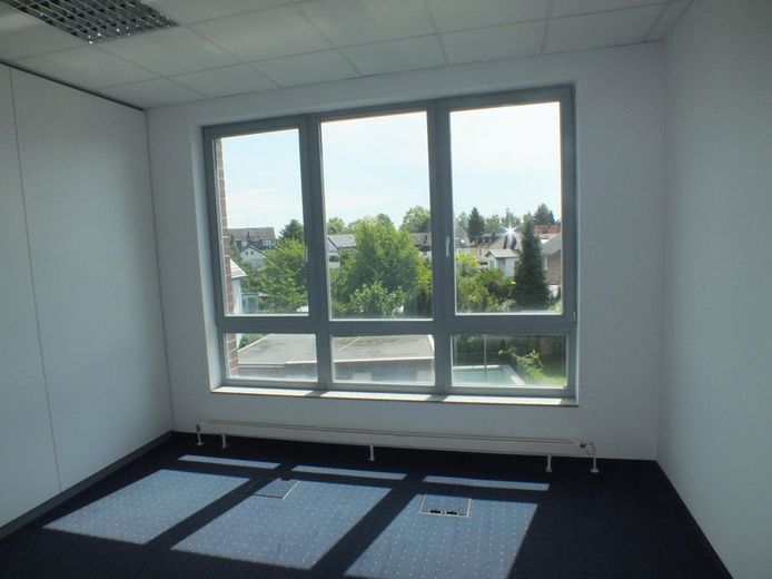 Repräsentative Büroflächen im "Series-A-Campus" – Büro