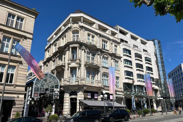 Wilhelmstraße üzerinde, Kurhaus yakınında, en iyi merkezi konumda temsili ofis, muayenehane veya daire