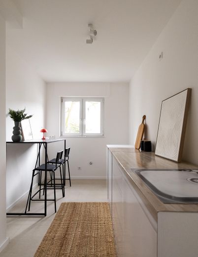 Gotowe do zamieszkania mieszkanie po remoncie: 4 pokoje, balkon i widok na zamek w centrum Königstein – Küche