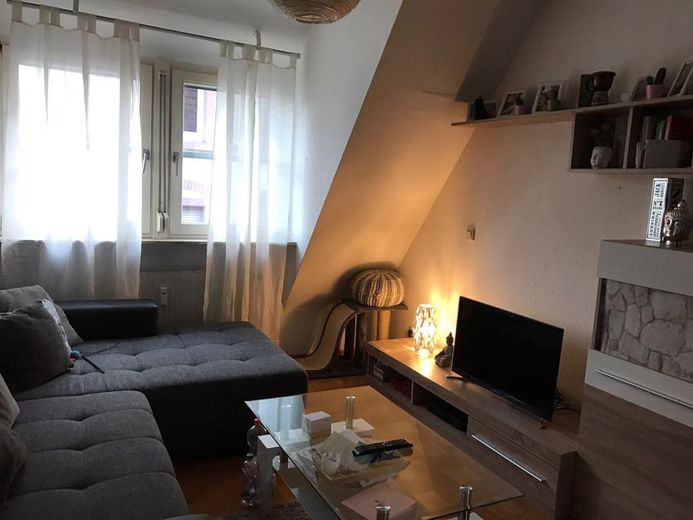 Offenburg-Stadtmitte’de büyüleyici 1 odalı daire – sakin ve merkezi – Fotoğraf 1