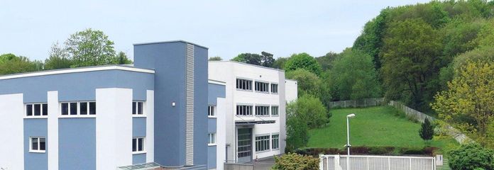 Zufahrt zum Gelände