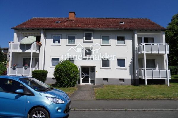 Schöne helle 2,5-Zimmerwohnung mit neuem Tageslichtduschbad und Süd-Westbalkon
