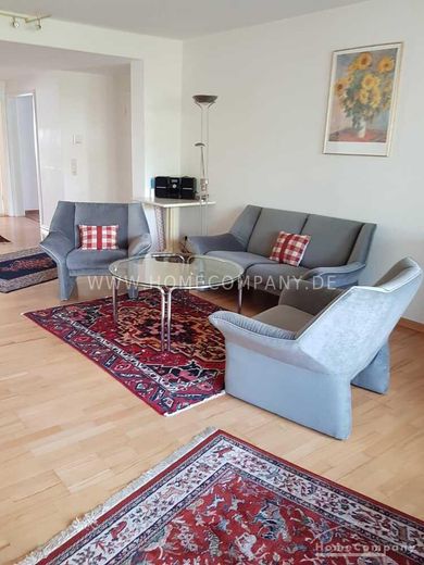 Appartamento di 3 locali, arredato, piano terra, con balcone, posizione centrale a WOB. – 2cd2d9e4d1ed2c5249c6470729c7844558e974cc.jpg