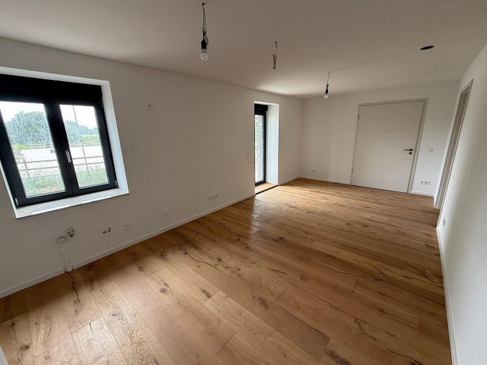 Rollstuhl gerechte Wohnung – Foto 4