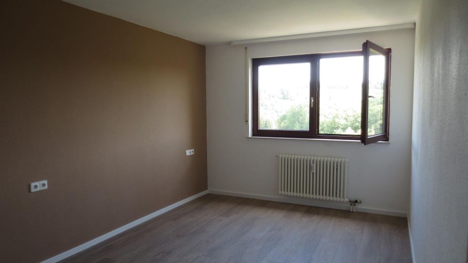 Schlafzimmer Eltern 1