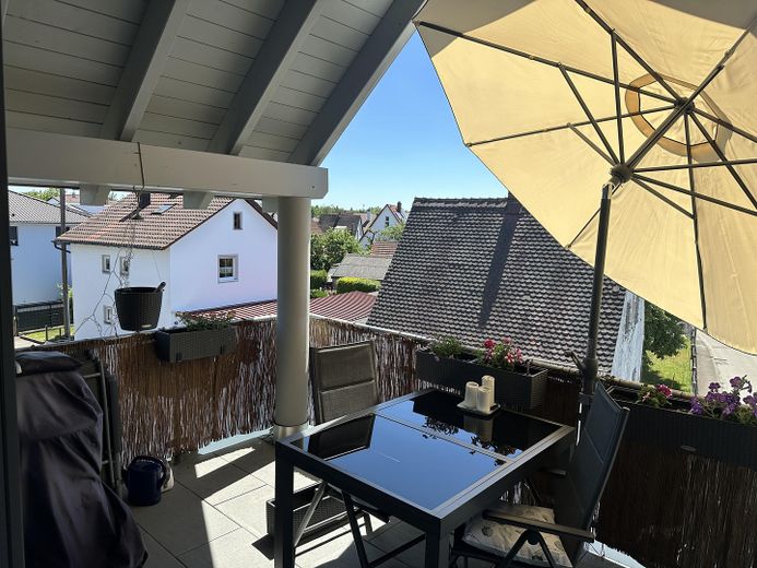 Klimaanlage! Smart-Home Traum in moderner 3-Zimmer Wohnung – Balkon 1