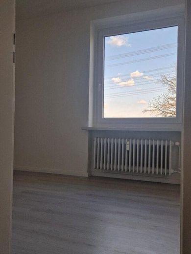 Attraktive 4 Zi.-Wohnung im schönen Rahlstedt – Foto 15