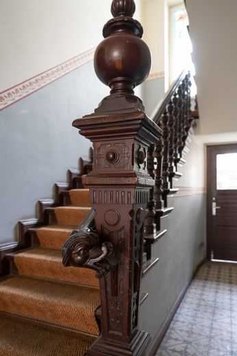 Treppengeländer am Eingang