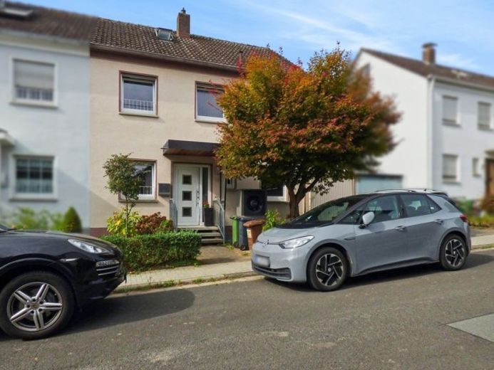 ++Spacious semi-detached house with garden and fantastic views of the greenery++ – Photo 1