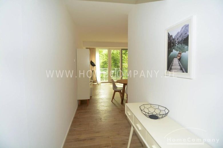 3-Zimmer-Wohnung in sehr zentraler Lage in Berlin Tiergarten – f42913d810679c16c19042addbabec55e4cceedb.jpg