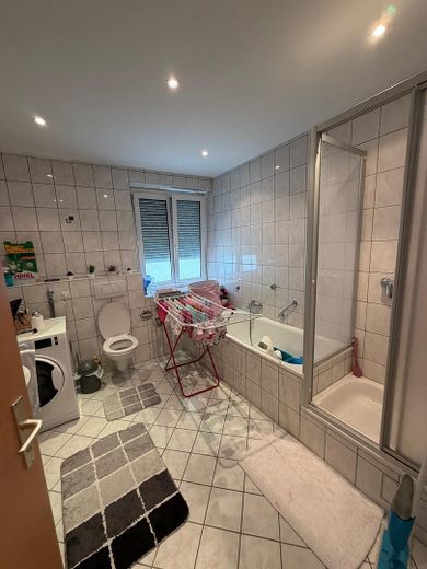 Gemütliche 2-Zimmer-Wohnung in Kemptener Bestlage – Badezimmer