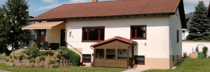 Modernisiertes Landanwesen mit Pferdehaltung | 250 m² | 4.000 m² – Wohnhaus
