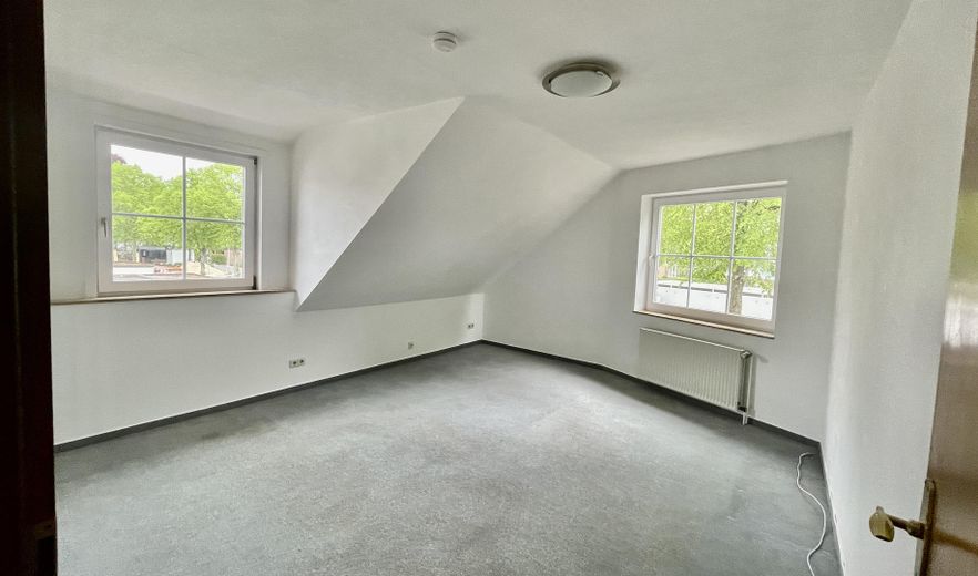 سعر جديد! من مالك خاص 2 غرفة مع شرفة كبيرة في Brinkum، Stuhr – Schlafzimmer 16,63 m² 