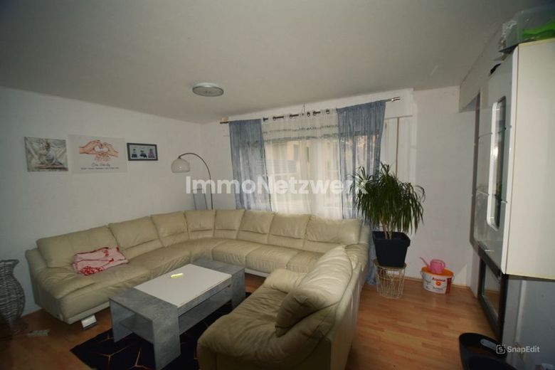 TOPRENDITE***starke Rendite ETW  &amp; TG -Stellplatz im Wohnpark Bergheim Ahe***7,9 % – Wohnzimmer