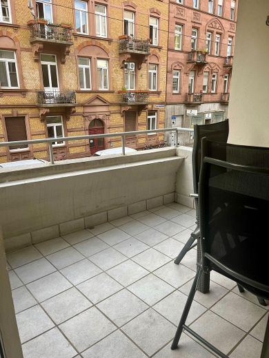 Bonito apartamento de 3 habitaciones con dos balcones en el barrio este de Karlsruhe – Balkon (zur Straße)