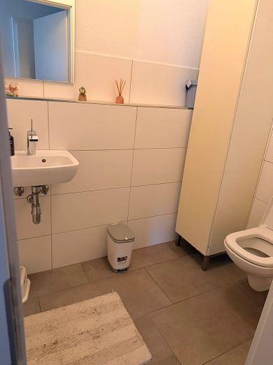 Sielmingen'de 3,5 odalı daire – Gäste-WC