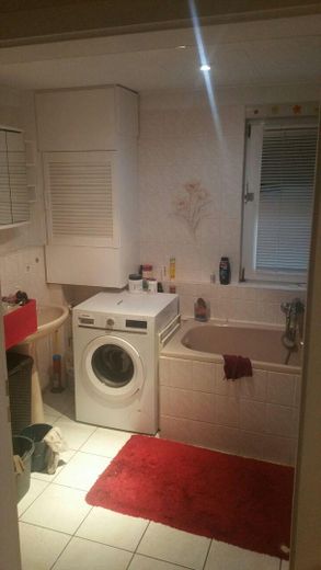 Erdgeschoßwohnung im EFH/ZFH mit Terasse/Garten – Foto 11