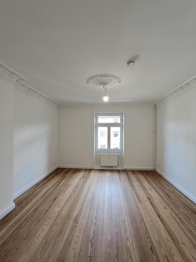 Attraktive 3-Zimmerwohnung im Komponistenviertel – Zimmer 2