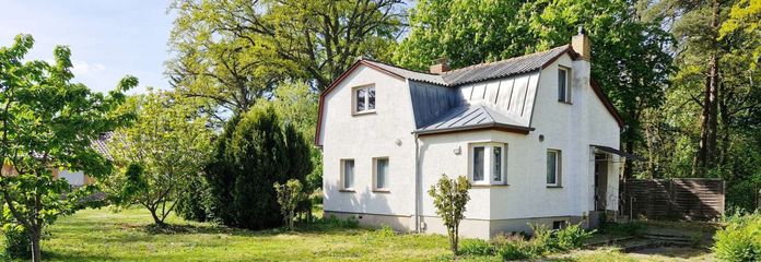 Hausansicht mit Eingang