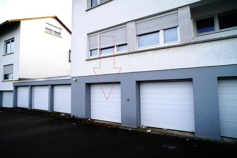 Erstbezug nach Sanierung: Modernes Wohnglück am Sonnenberg mit Weitblick &amp; Home-Office. – Garage