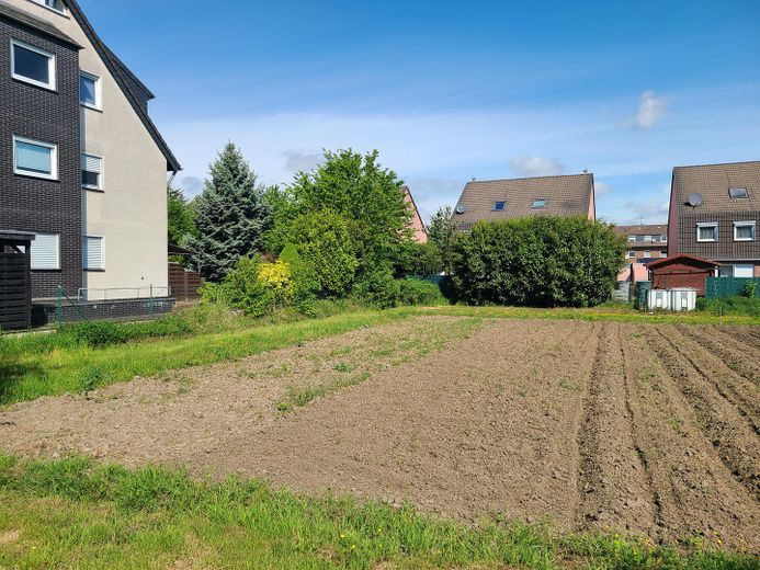 Hervorragend gelegenes Grundstück – Foto 2