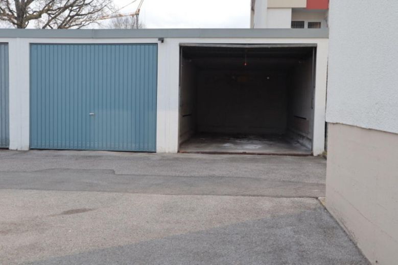 Einzelgarage der ET.-Wohnung  