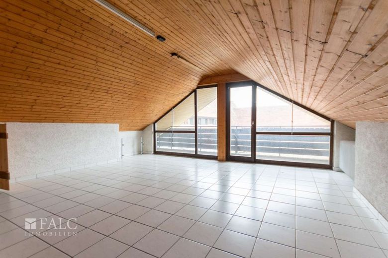 Vielseitiges Anwesen mit Vorder- und Hinterhaus, Halle, Scheune und Entwicklungspotenzial – Dachgeschoss