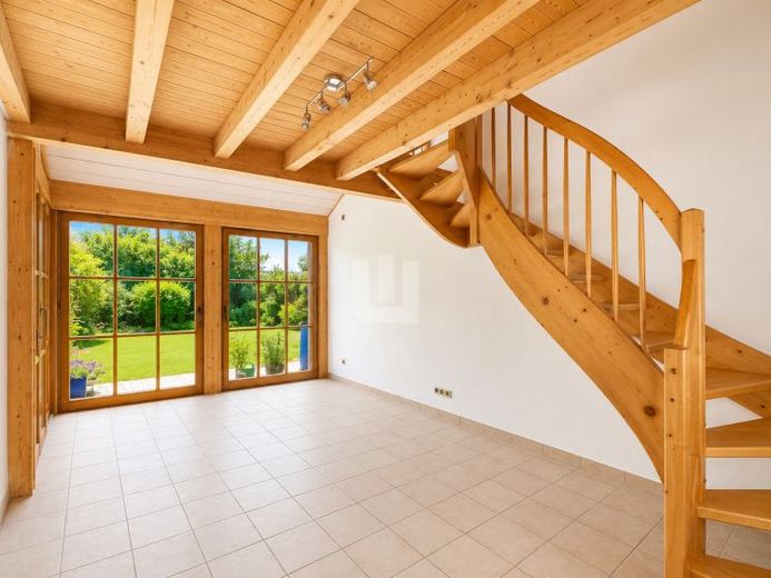 WINDISCH - Besondere 2-Zimmer-Wohnung mit Galerie in Grafrath - ideal für Singles! – Foto 1