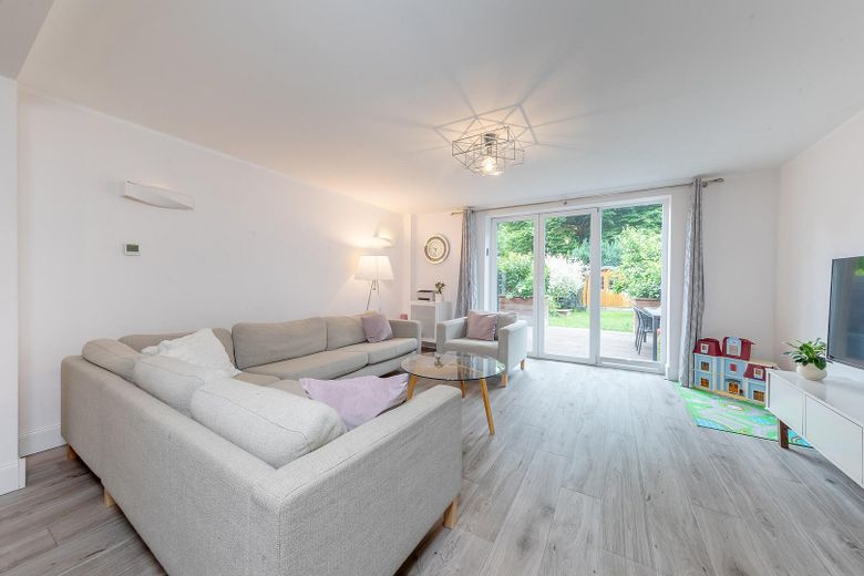 Wohnzimmer 3