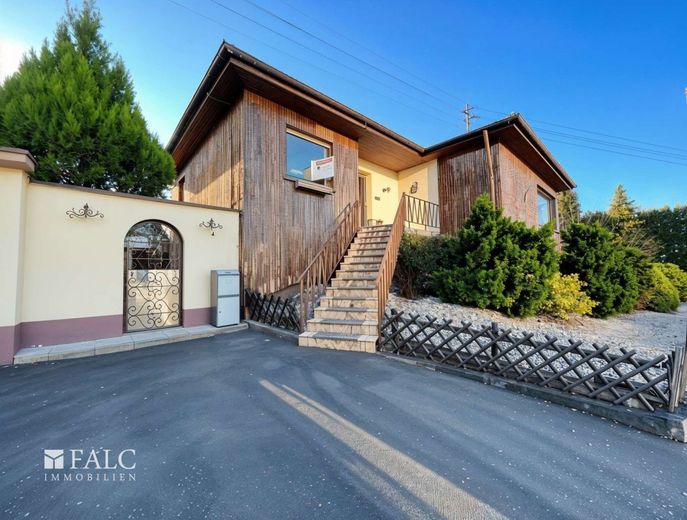 Aus Alt mach Neu - Haus mit Charme und vielen Möglichkeiten – Außenansicht