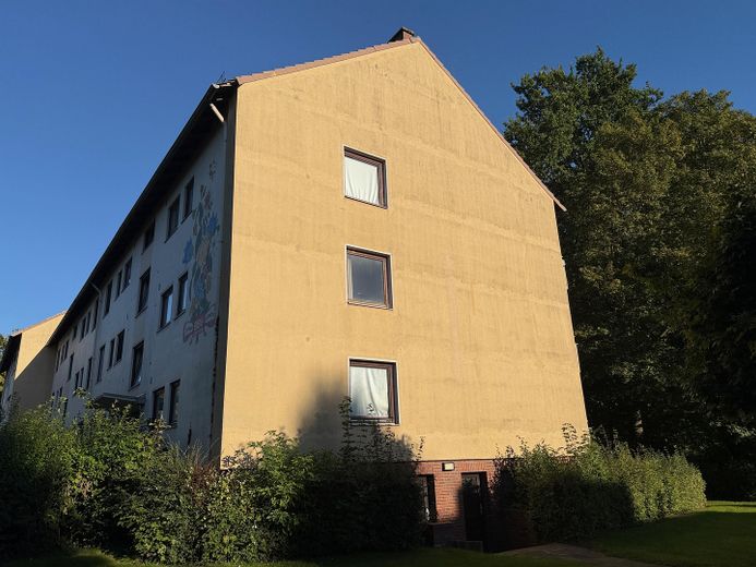 3 Zimmer Whg mit Balkon + Garage in St. Magnus 165.000€ !!Provisionsfrei!! – Außenansicht Wohnanlage II