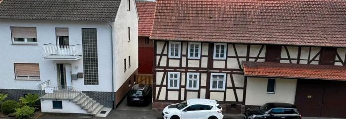 Ronshausen, müstakil ev + ek bina