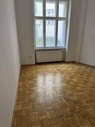 Charmant appartement ancien d’une pièce à Steglitz – Photo 2