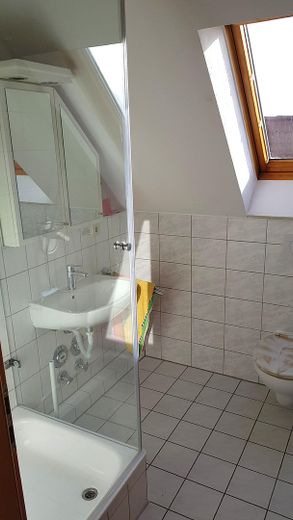 Helle 2 1/2-Zi.-Maisonette Whg. inkl. TG-Platz und zweitem Abstellraum in Kirchberg – फोटो 10