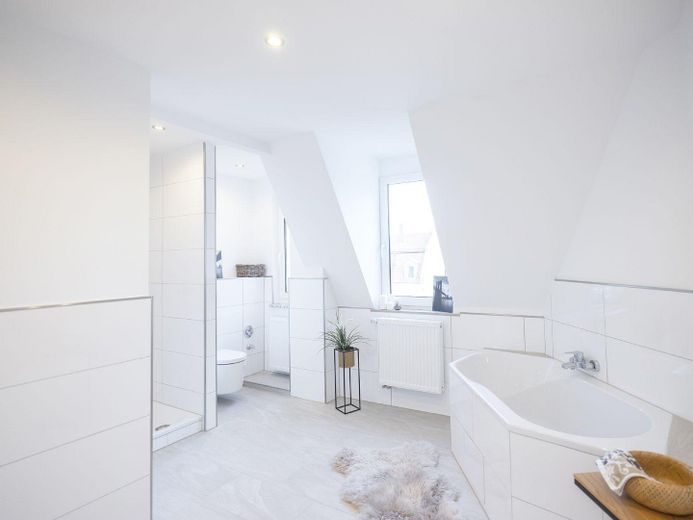 Beau spacieux 4 pièces de plus de 100 m2 – Photo 10