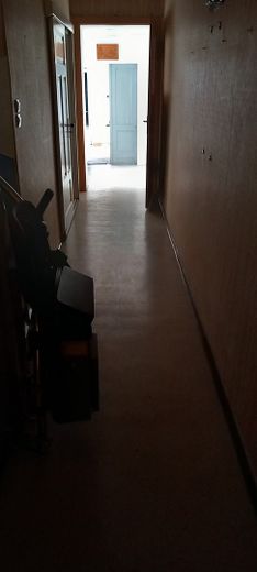 Sanierungsbedürftiges Reihenmittelhaus mit Nebengelass und Garage – Foto 12