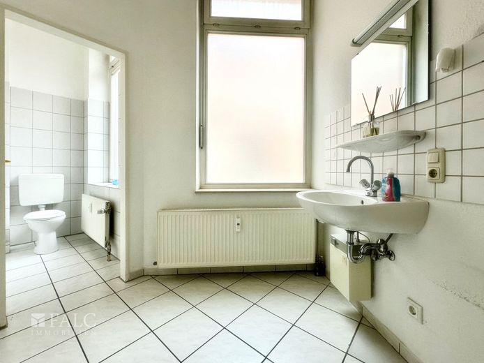 Waschraum und WC