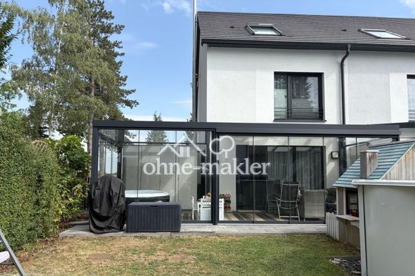 Casa familiare del 2021 a Bellenberg, Neu-Ulm | 5 locali | Giardino | Garage | senza provvigione
