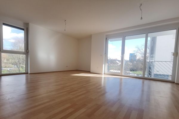 3-room apartment with balcony, fitted kitchen and underground garage