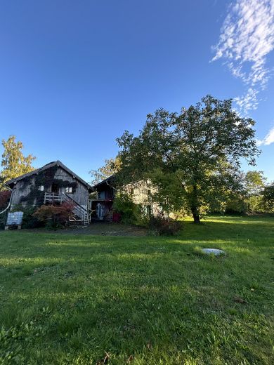 Modernisiertes Bauernhaus mit vielen Möglichkeiten in großem Grundstück – Foto 11