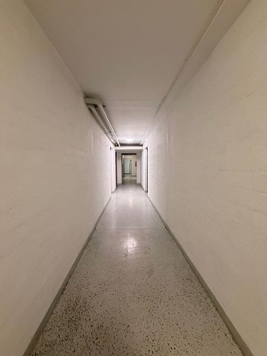Sofort verfügbar: Gepflegte 3-Zimmer-Wohnung mit Tiefgarage & großem Südwestbalkon in gefragter Lage – Zugang zum Kellerabteil