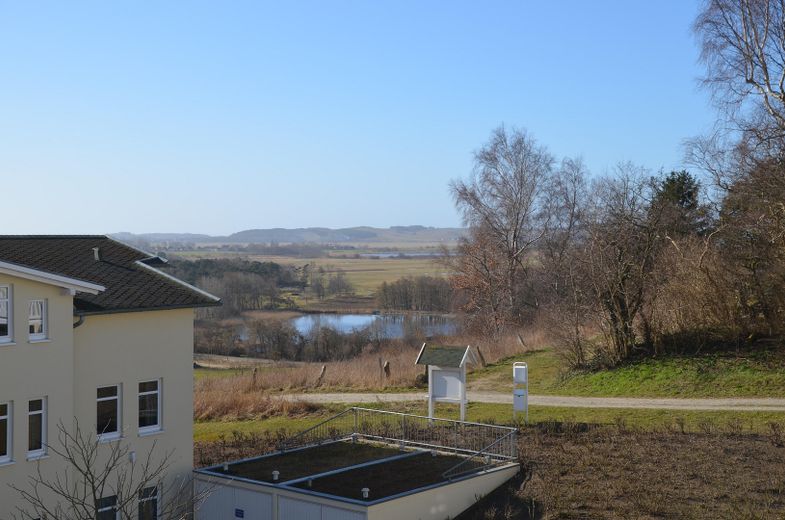 Beim Frühstückskaffee schon den Meerblick genießen – 3-Zimmer-Wohnung in allerbester Lage – Blick auf den Bodden