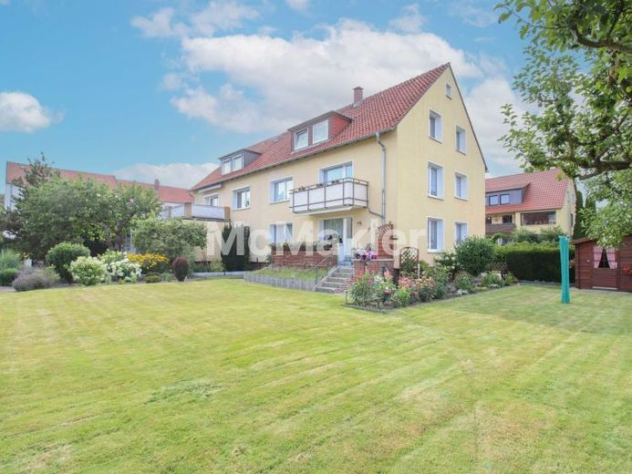 Immobilie in Bestlage von Querum – Gepflegtes 3-Familienhaus mit Garagen & Entwicklungspotenzial – Foto 1