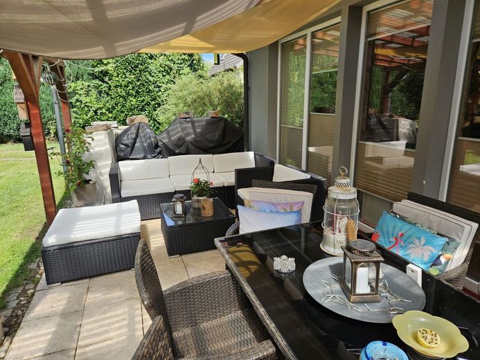 Terrasse Neu
