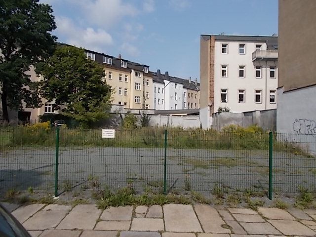 Großzügige 3-Zimmer mit Abstellraum, Laminat, Riesenküche, EBK und Wannenbad in uninaher Lage!! – DSCN0124