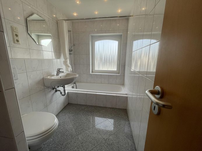 TOP Modernes Appartment mit Schlafetage – Bad 2