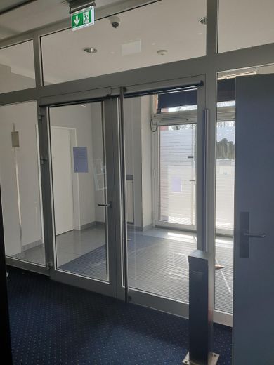 Opvolger voor winkelruimte in Ellerbek gezocht – Foto 16