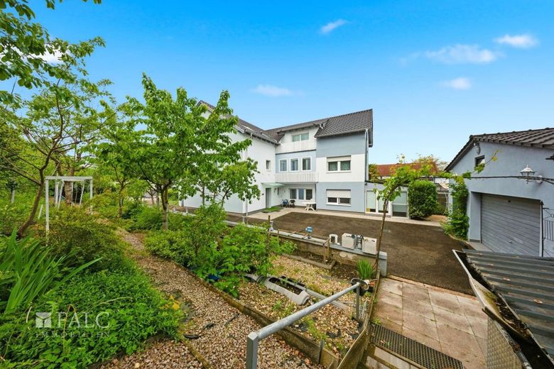 Wohnanlage mit 3 Wohneinheiten im Grünen - solide Mietrendite inklusiv !! – Außenansicht Garten